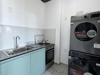 Tòa căn hộ 5 tầng mặt tiền Phạm Văn Đồng, Gía chỉ 13 TỶ 3