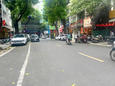 Mặt Phố Lý Nam Đế 6 Tầng Thang Máy Mặt Tiền 4.5M 32.5 Tỷ Dòng Tiền 50Tr/th 1