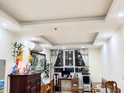 Căn góc cc đặng xá   70m    2pn, 2vs   ở ngay 3