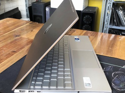 Laptop HP Pavilion 15 Core i5-1240P RAM 8GB SSD 512GB VGA ON Màn 15.6 Inch Full HD Máy Đẹp 2