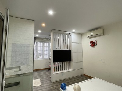 Phố Hàn Thuyên 5 Tầng Lô Góc Kinh Doanh Ngõ Rộng Thoáng Sát Phố 17.5 Tỷ 0