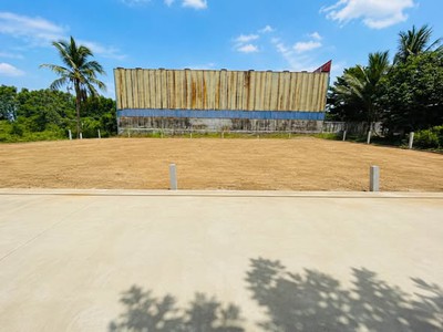 2 lô liền kề hơn 200m2 gần Hòa tiến giá 8xx 0