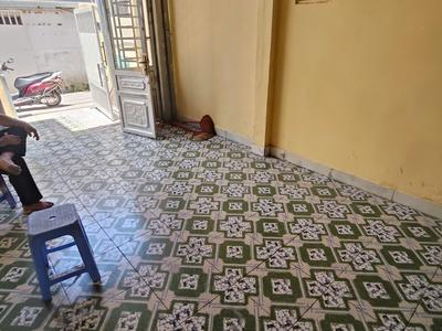 Cho thuê nhà nguyên căn hẻm oto - ĐƯỜNG 9 LINH TÂY. 1pn1wc - giá 5tr/tháng 0