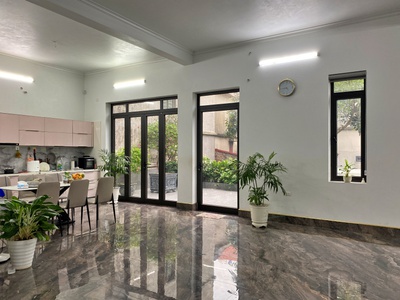 Cho thuê biệt thự kiểu pháp, 25 triệu/tháng, 4 tầng, 8PN, Yên Viên, Gia Lâm 6