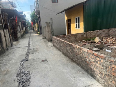 Đất đẹp gia lâm oto đỗ cửa ngõ thông 1