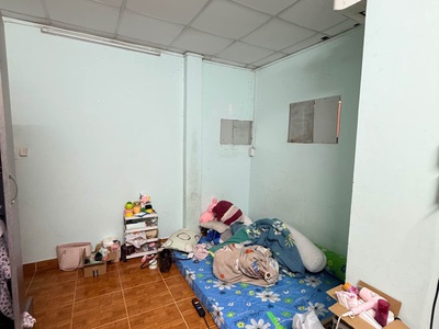 H2368 bán lỗ nhà mặt tiền, kinh doanh sầm uất 2