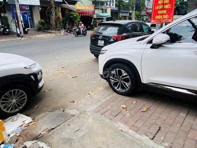 Bán 2 căn nhà tốt nhất nguyễn gia trí - p 25 bình thạnh sát 3 trường đh lớn 1