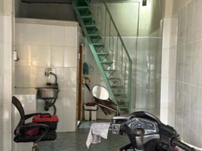 Cho thuê nhà nguyên căn gần Vincom Thủ Đức, SD 48m2 gồm 1PN 1WC, ở ngay, 3.6tr/tháng 1