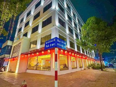 Cho thuê toà nhà góc 2 mặt tiền - Vi trí siêu Vip Đại Lộ Hoà Bình, Cần Thơ 0