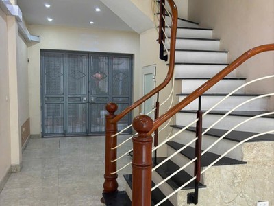 Cần bán gấp-nhà mặt phố Bờ Sông Sét-mặt ngõ ô tô tránh-40M 5T-kinh doanh bất chấp 3