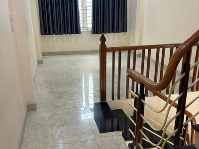 Cần bán gấp-nhà mặt phố Bờ Sông Sét-mặt ngõ ô tô tránh-40M 5T-kinh doanh bất chấp 1