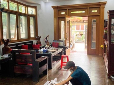 Cho thuê biệt thự Mặt Tiền đường Số 11 Trường Thọ, gần chợ Thủ Đức, full nội thất, 5PN 5WC, 30tr/thá 2