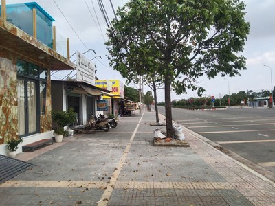 Bán mặt bằng 3 mặt tiền cực thoáng  - kinh doanh đỉnh - đường văn tiến dũng, p. long hương, tp. hcm 0