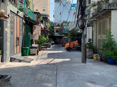 Nhà ngon Cách Mạng Tháng 8, 62M2, HẺM ÔTÔ, CHỈ 9.X TỶ 0