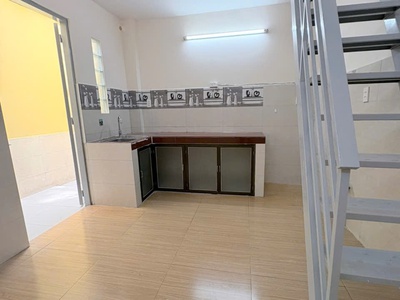 Chot thuê nhà DT: 100m2, 3PN Đường Nguyễn Thị Định, P. Cát Lái 5