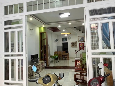 Bán nhà đúc 2,5 tấm hẻm 142 đường số 339 P. Phước Long B, Q9 cũ 1
