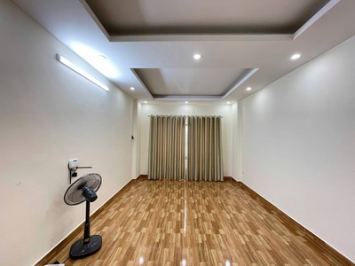 Trung tâm Hoàng Mai-sổ đẹp phân lô-38Mx5T-ô tô vào nhà-15m ra mặt phố Lĩnh Nam 2