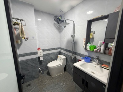 Nhà Đẹp Di Trạch Hoài Đức - 40m 6 tầng - ô tô đỗ cửa - Lô Góc 5.95ty 3