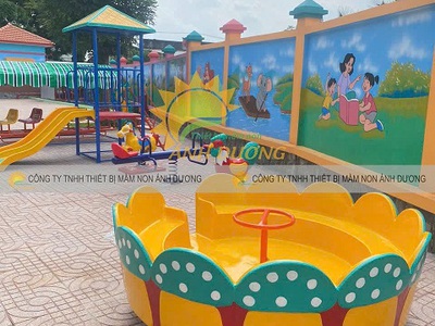 Đu quay mâm xoay 6 chỗ ngồi, Đu quay mâm xoay mầm non 1