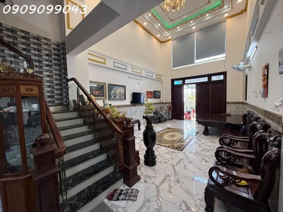 Mặt tiền lê đức thọ 701m ngang 10m nở hậu 12m 0