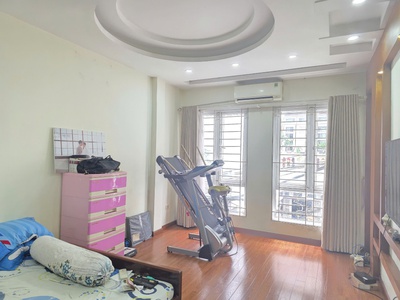 Bán nhà đẹp phố Nguyễn Khánh Toàn ô tô đỗ cửa giá 12,2 tỷ 6