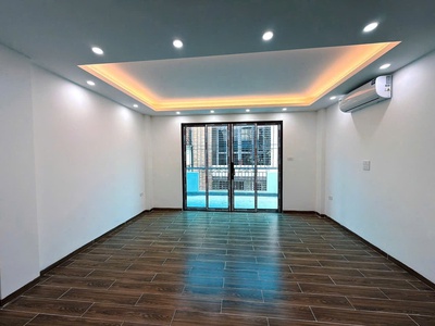  Bán nhà xây mới phố Hoàng Ngân   Lê Văn Lương   6 tầng thang máy giá 15 tỷ  9