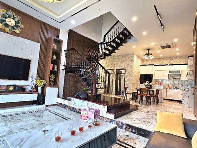 Hiếm bán nhà phân lô nghĩa đô, vỉa hè, lô góc, 65m, chỉ 2x tỷ 1