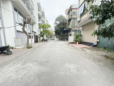 Cần bán Shophouse Metropolitan, Gia Lâm: 60,5m2 nhà thô 5 tầng, đang cho thuê 10tr/tháng 2