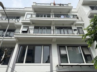 Cần bán Shophouse Metropolitan, Gia Lâm: 60,5m2 nhà thô 5 tầng, đang cho thuê 10tr/tháng 3