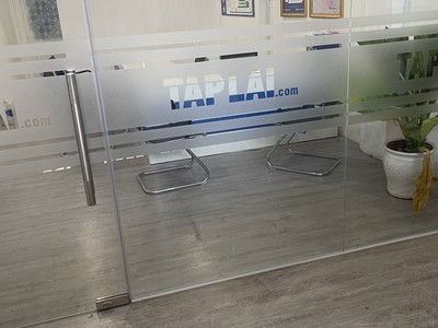 Cho thuê mặt bằng đường Phan Đình Phùng  gần ngã tư Phú Nhuận 0