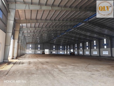 Cho thuê xưởng mới 100   KCN ĐỨC HÒA, LONG AN   3.321m 1