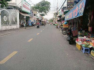 Bán nhà măt tiền q.12 đông hưng thuận 2, dt 389m2, 6pn, 2 tầng, 22 tỷ sổ hồng.riêng / ngang 8m x55 1