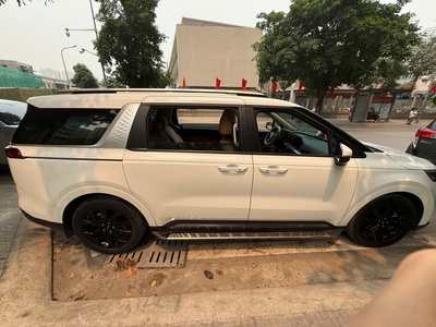 Kia Carnival 2024 Luxury Trắng 39.000km 2