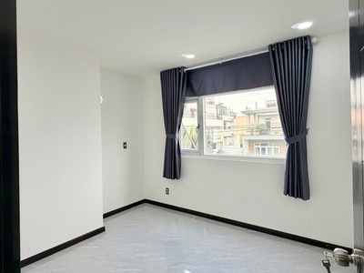 Căn 75m2 Hoàng Kim Thế Gia sổ hồng sẵn, TT 950tr ở ngay, nhà mới, nội thất 4