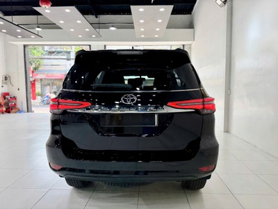 Toyota Fortuner 2.7l 4x4 AT   2022 3