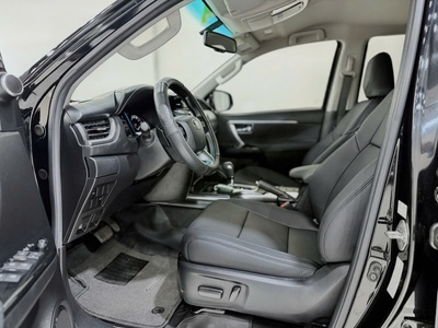 Toyota Fortuner 2.7l 4x4 AT   2022 10