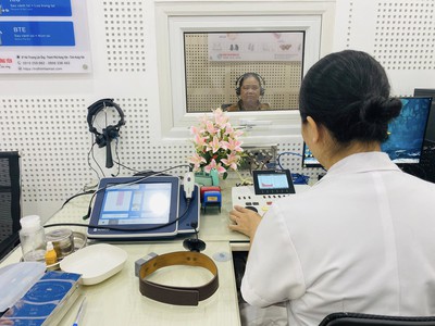 Nghe kém đừng để quá lâu Hãy đến trợ thính tâm an Hưng yên ngay. 6