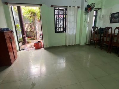 Cho thuê nhà 3pn1wc Đường số 13, p. Linh Chiểu - Hẻm 3 gác, có sân Giá 8tr/tháng 2