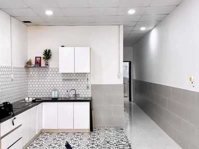 Cho thuê Nhà cấp 4, DT 80m2 gồm 2PN, 2WC, Đường Số 42, Hiệp Bình Chánh giá 8tr 0