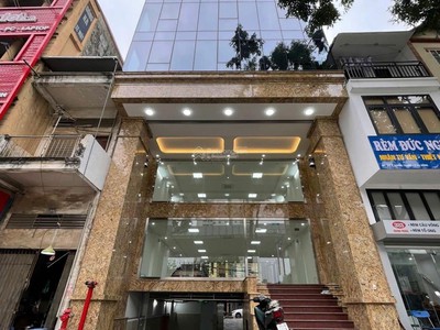 9 Tầng Hoàn Công Mặt phố Xã Đàn -2 Mặt Tiền- Penthoue Cho thuê 220Tr/th 0