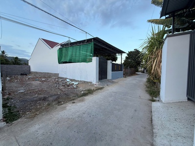 Cần bán lô đất Thôn 1 - xã Diên Phú- Diên Khánh Dt: 120m2 Giá chỉ : 1ty450 0