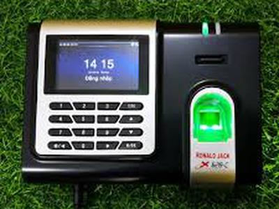 Máy chấm công vân tay và thẻ ZKTeco X628-C 0