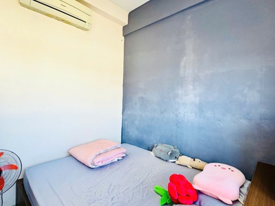 Bán căn góc thương mại view biển có ban công SSH09 dt 42m2 giá 2tỷ450 0