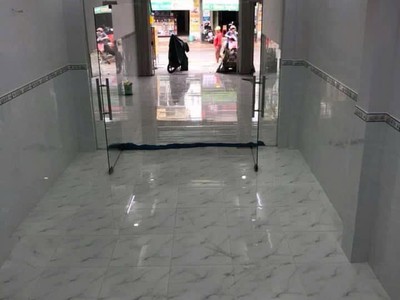 Chính Chủ Bán Gấp Nhà Mặt Tiền Đường 12m Quận 12 đang Cho Thuê Kinh Doanh Spa 15tr/Tháng 6