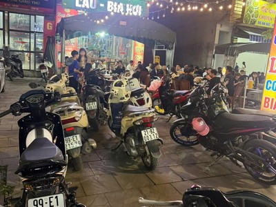Sang nhượng mặt bằng tại 237 đàm văn lễ, lãm làng cách công viên 300m 0