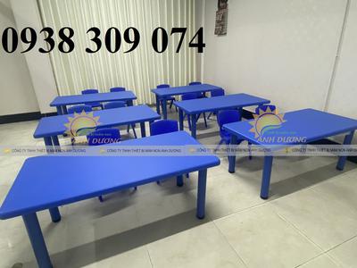 Bàn nhựa hình chữ nhật mầm non,bàn nhựa mầm non gập chân 1