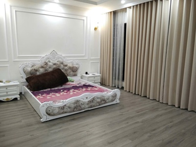 Hàng hiếm phố thạch bàn - long biên. 2