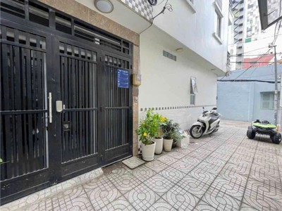 Sát mặt tiền phan đăng lưu - trung tâm phú nhuận - 45m2  4.1 x 10.5  - 4 tầng  4pn  - nhĩnh 8 t.ỉ 0