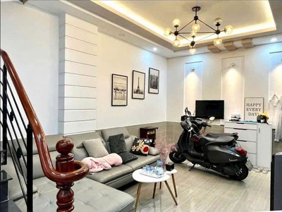 Sát mặt tiền phan đăng lưu - trung tâm phú nhuận - 45m2  4.1 x 10.5  - 4 tầng  4pn  - nhĩnh 8 t.ỉ 1