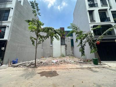 Đất thổ cư hxh nguyễn ảnh thủ 54m hẻm xe hơi giá tốt 4.4 tỷ 1